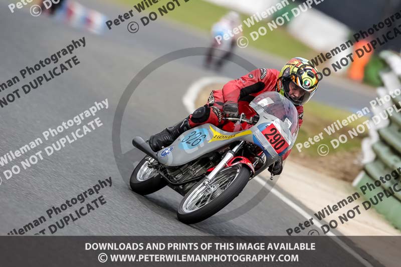 Vintage motorcycle club;eventdigitalimages;mallory park;mallory park trackday photographs;no limits trackdays;peter wileman photography;trackday digital images;trackday photos;vmcc festival 1000 bikes photographs